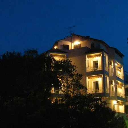 Aiolos Hotel 2*
